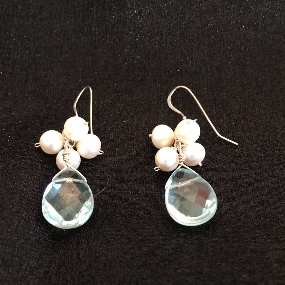 Aquamarine faceted gem pearl silver drop earrings